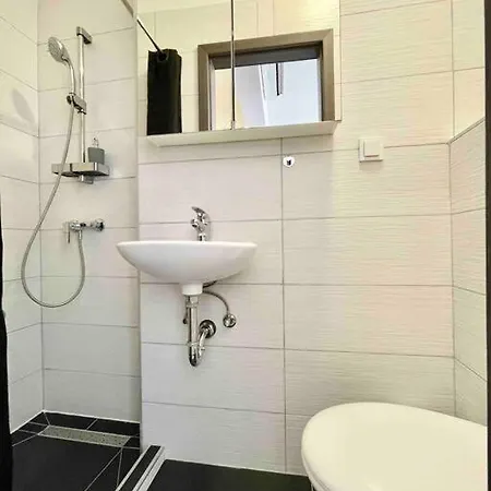 Διαμέρισμα Old Town Studio 4 *